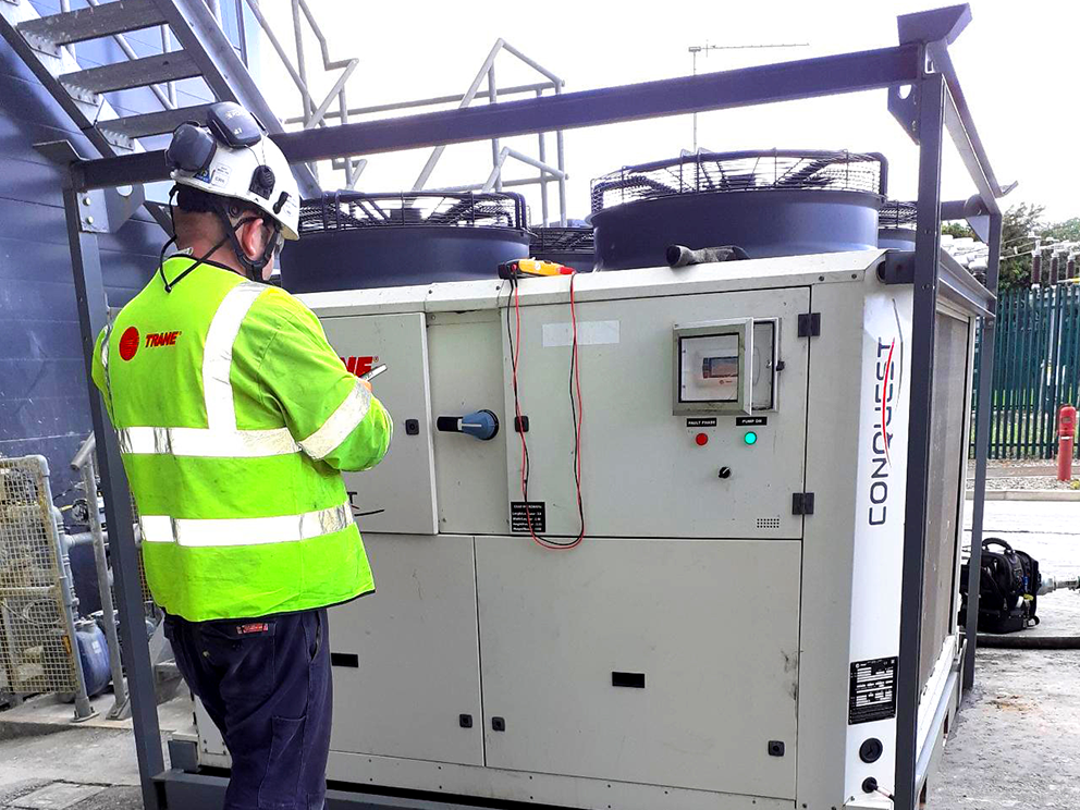 Ampliación de la potencia o nivelación de cargas punta