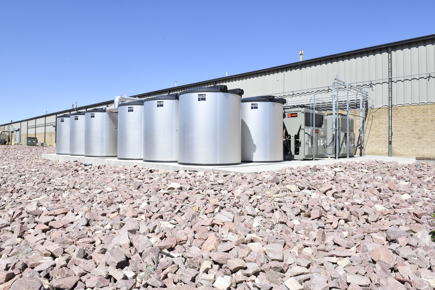 TC_Energy Storage Tanks_NA_EN_High Res_JW53922.jpg